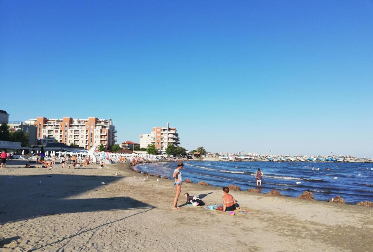 Sunny Day Apartment Pomorie Exteriér fotografie